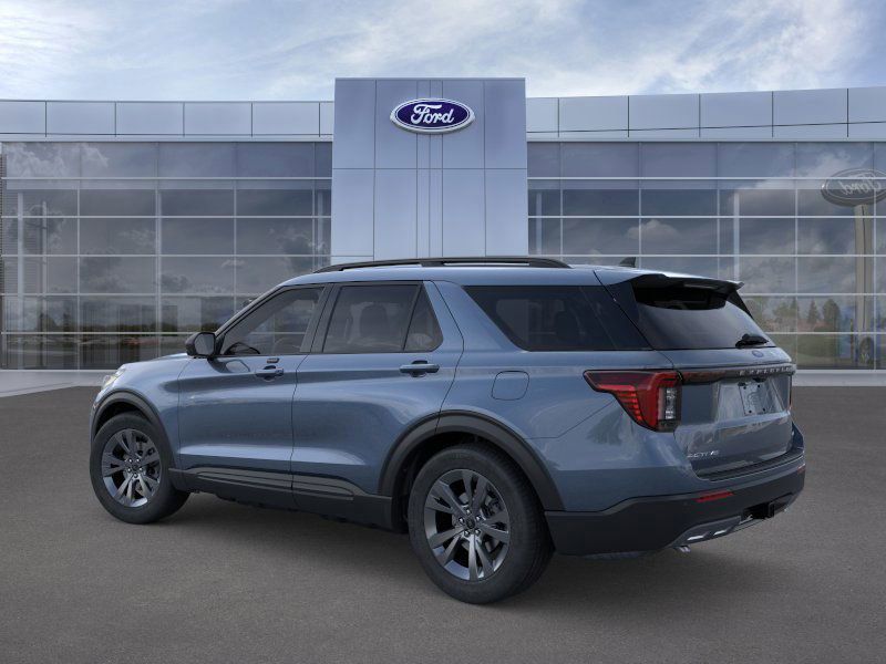 New 2026 Ford Explorer - photo 2
