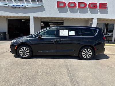 2024 Chrysler Pacifica FWD Minivan for sale #ITF1966 - photo 2