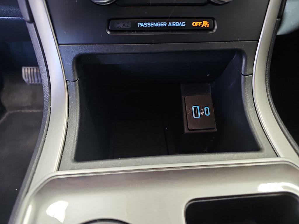 Used 2024 Ford Edge - photo 22