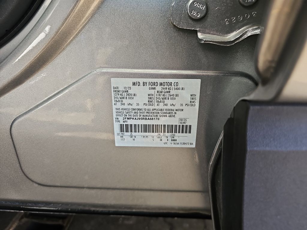 Used 2024 Ford Edge - photo 35