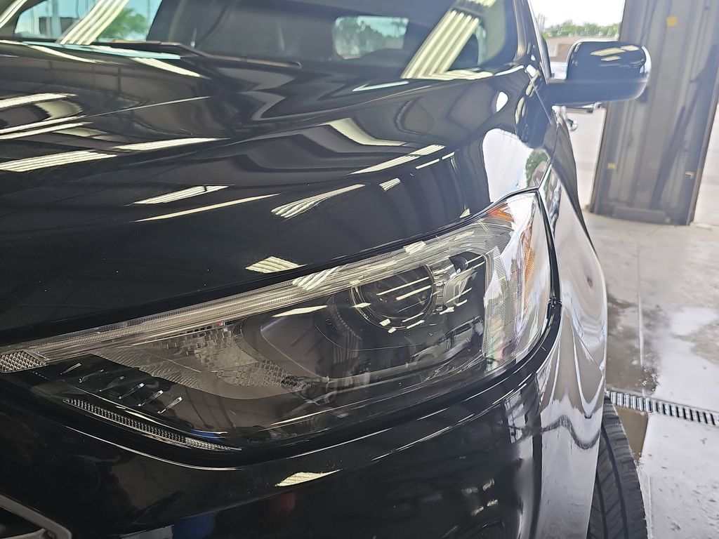 Used 2024 Ford Edge - photo 30