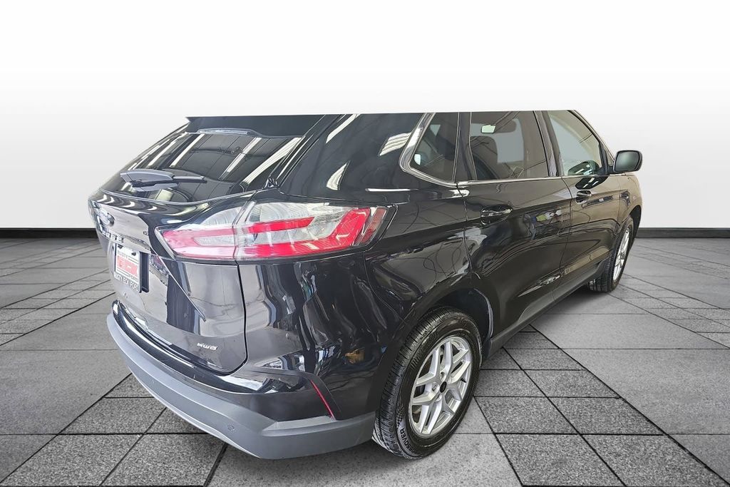 Used 2024 Ford Edge - photo 7
