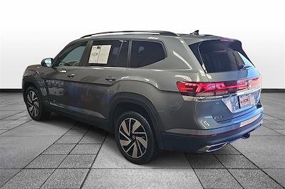 Used 2024 Volkswagen Atlas - photo 1