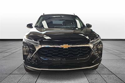 Used 2025 Chevrolet Trax - photo 1