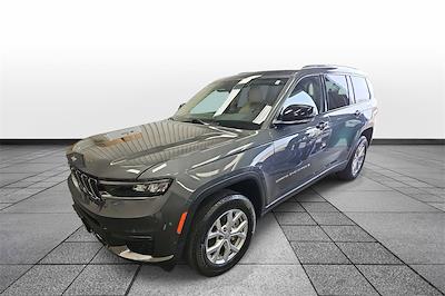 Used 2022 Jeep Grand Cherokee L - photo 1