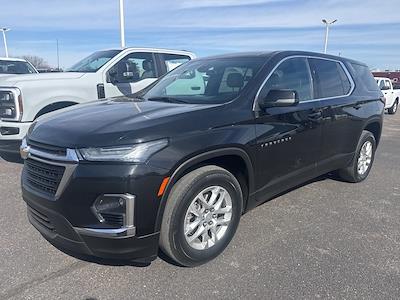 Used 2022 Chevrolet Traverse - photo 1