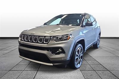 Used 2022 Jeep Compass - photo 1