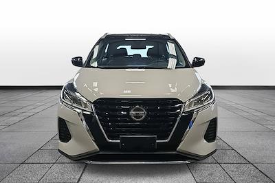 Used 2021 Nissan Kicks - photo 1