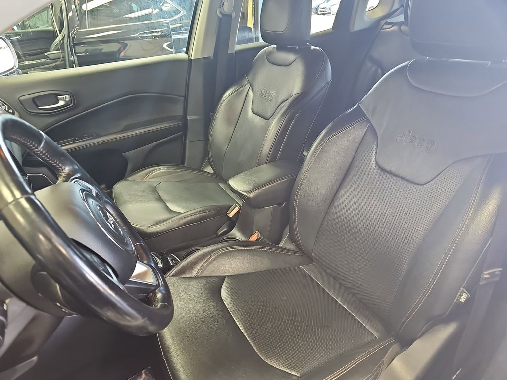 Used 2020 Jeep Compass - photo 12