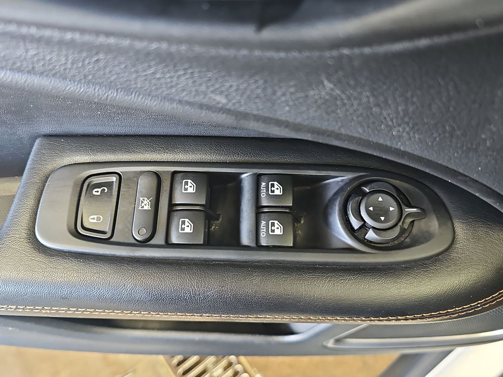 Used 2020 Jeep Compass - photo 23