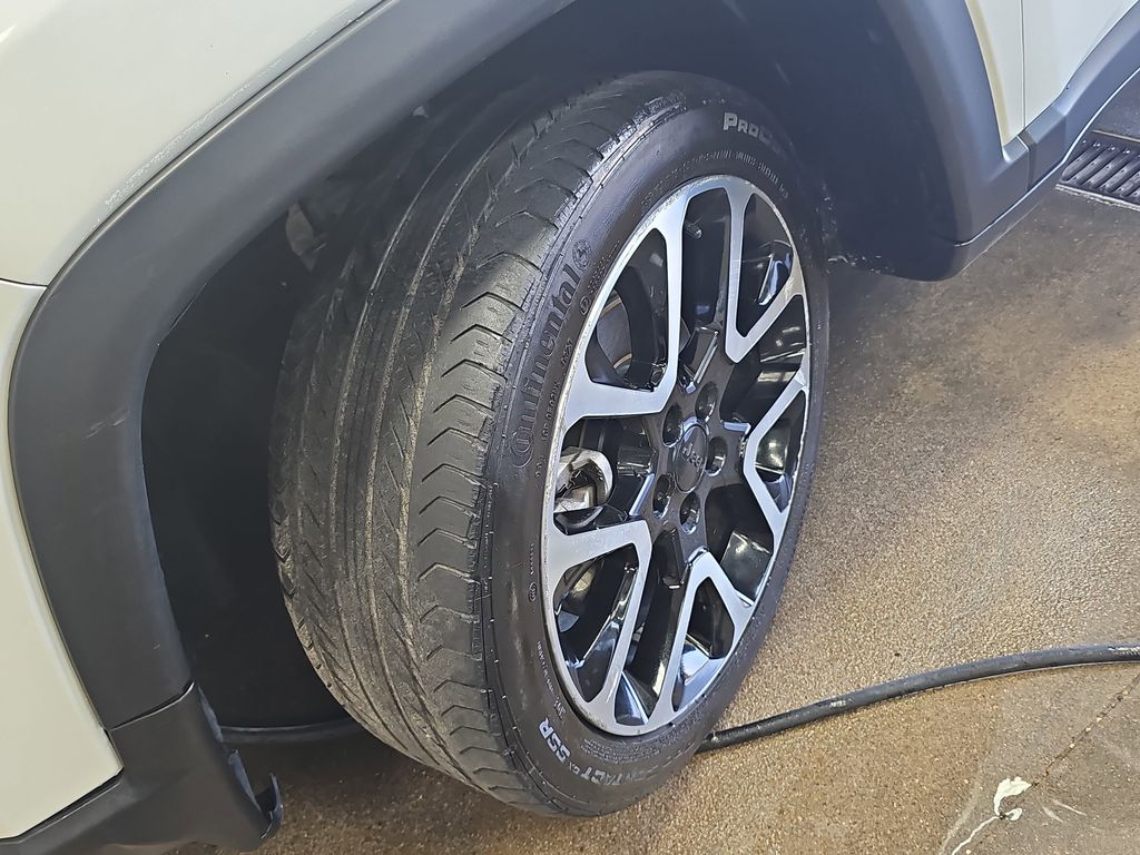 Used 2020 Jeep Compass - photo 28
