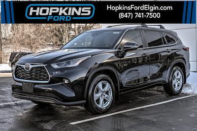 Used 2023 Toyota Highlander - photo 1