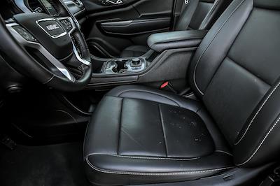 Used 2023 GMC Acadia - photo 1