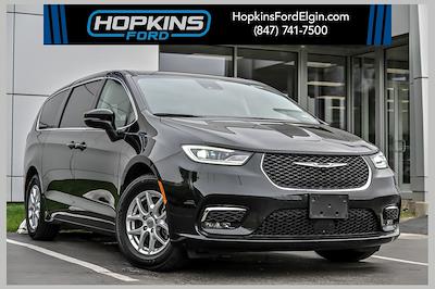 2023 Chrysler Pacifica FWD Minivan for sale #14902P - photo 1