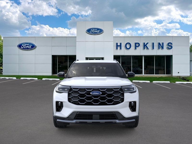 New 2026 Ford Explorer - photo 2
