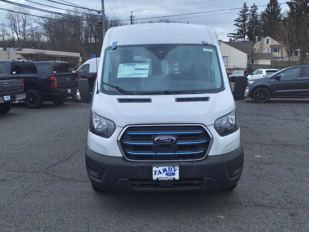 Used 2023 Ford E-Transit 350 - photo 2