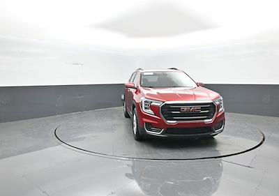 Used 2022 GMC Terrain - photo 2