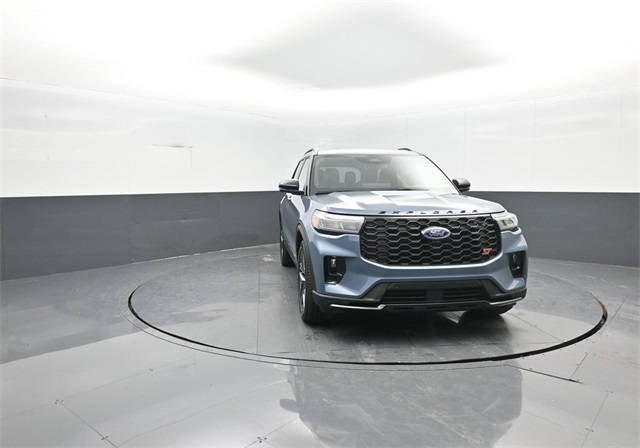 New 2026 Ford Explorer - photo 2