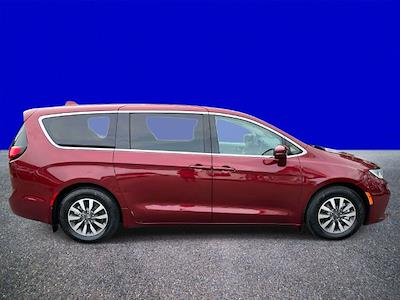 2022 Chrysler Pacifica FWD Minivan for sale #270079A - photo 2