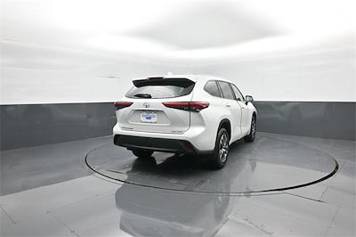 Used 2023 Toyota Highlander L for sale #P15490 - photo 2