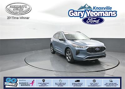 Used 2023 Ford Escape - photo 1
