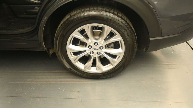 Used 2020 Ford Explorer - photo 11