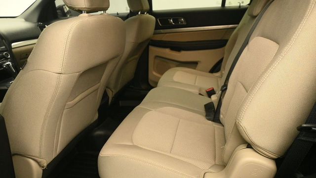 Used 2018 Ford Explorer - photo 12