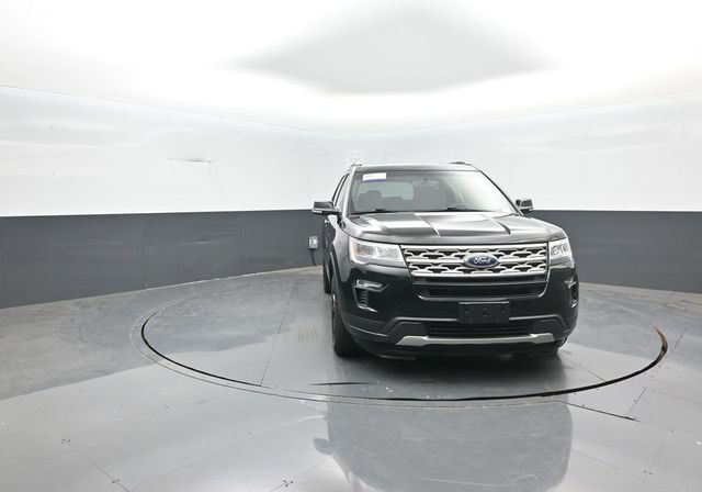 Used 2018 Ford Explorer - photo 2