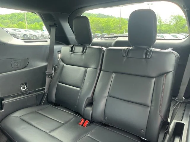 New 2025 Ford Explorer - photo 16