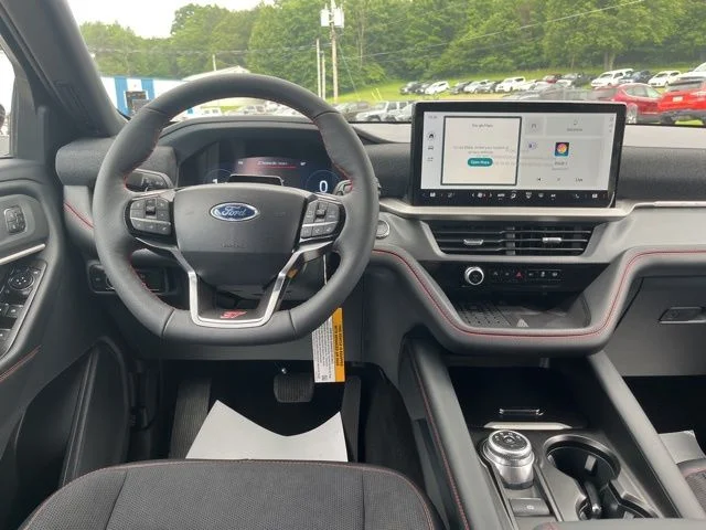 New 2025 Ford Explorer - photo 17