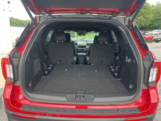 New 2025 Ford Explorer - photo 27