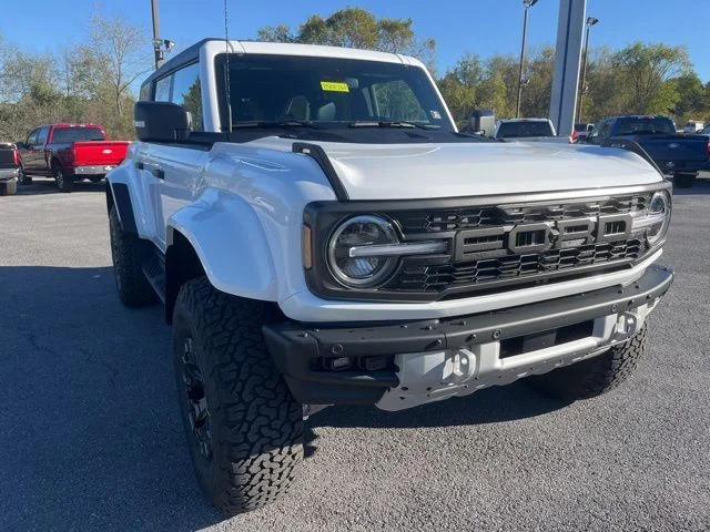 New 2025 Ford Bronco - photo 2