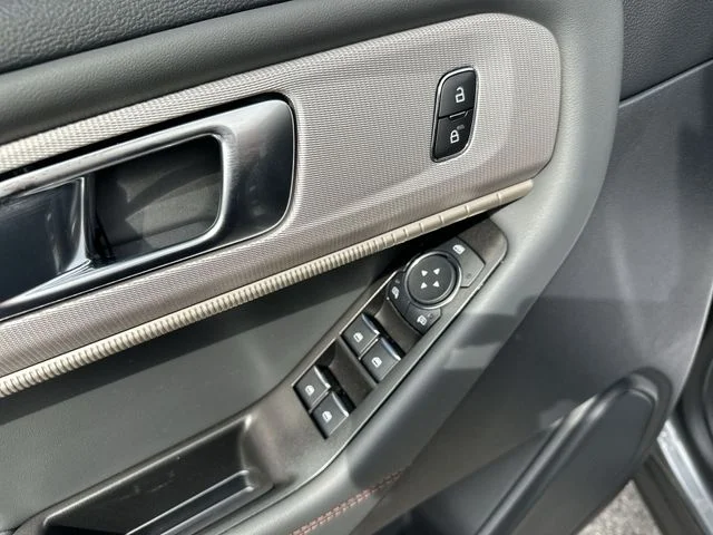 New 2026 Ford Explorer - photo 18