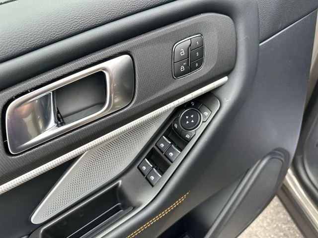 New 2026 Ford Explorer - photo 18