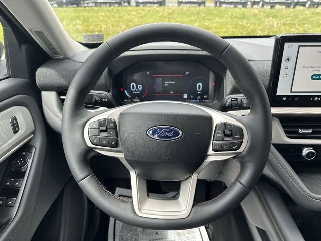 New 2026 Ford Explorer - photo 14