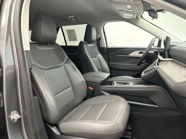 New 2026 Ford Explorer - photo 29