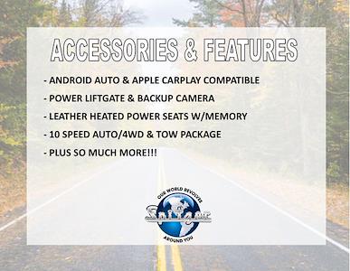 Used 2025 GMC Yukon XL - photo 1