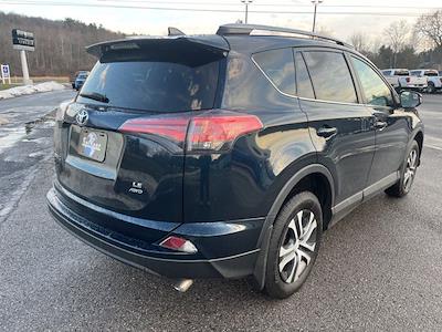 Used 2018 Toyota RAV4 - photo 1