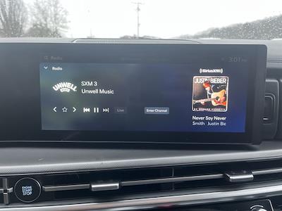 Used 2026 Hyundai Santa Fe - photo 1