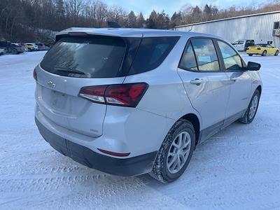 Used 2022 Chevrolet Equinox - photo 1
