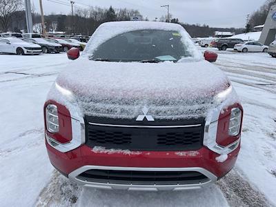 Used 2024 Mitsubishi Outlander - photo 1