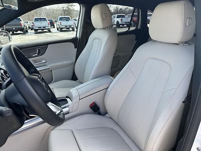 Used 2025 Mercedes-Benz GLA 250 - photo 1