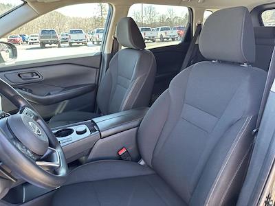 Used 2024 Nissan Rogue - photo 1