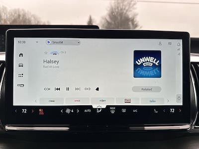 Used 2025 Ford Expedition - photo 1