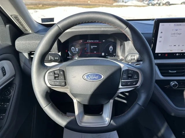 New 2025 Ford Explorer - photo 14