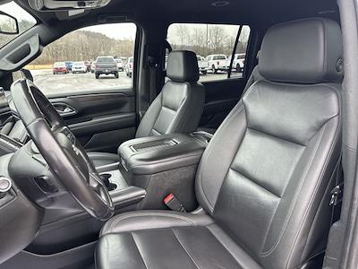 Used 2022 Chevrolet Suburban - photo 1