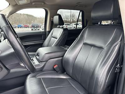 Used 2024 Ford Expedition - photo 1