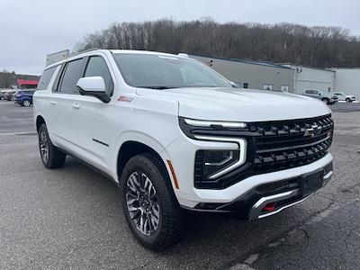 Used 2025 Chevrolet Suburban - photo 1