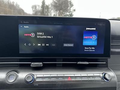 Used 2025 Hyundai Kona - photo 1