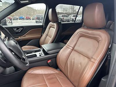 Used 2024 Lincoln Aviator - photo 1